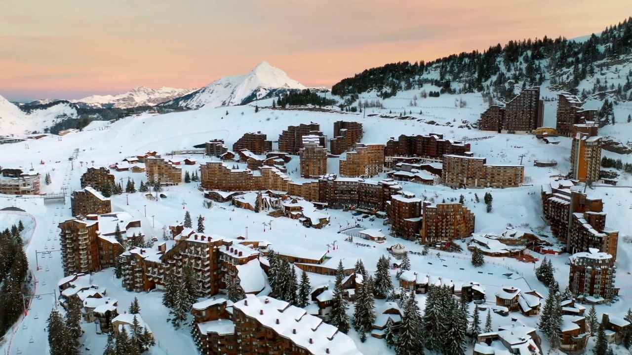 10 bästa skidorterna i Europa 2025