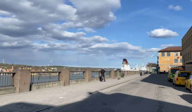 Utforska Självguidad vandring i Stockholms Södermalm 9 Fjällgatan-vandring i Stockholm