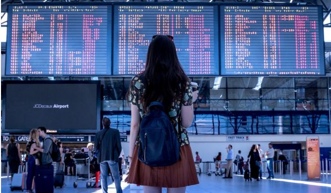 Billiga resor till Grekland 2025: Spara stort på flyg och hotell 4 Flygbokningsstrategier-Grekland