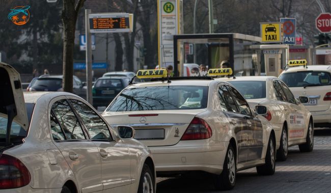 Hur man hittar billiga flyg till Malaga snabbt och enkelt 2025 6 Taxi, Uber & Bolt options - flyg till Malaga