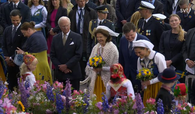 Svenska Nationaldagen: Historia, firande och stolthet 2 Traditionella svenska ceremonier -Svenska nationaldagen