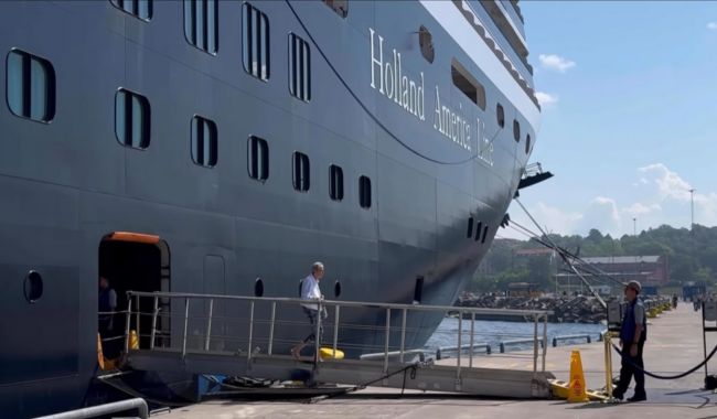 Utforska Sveriges hamnar: Viktiga handelsnav och attraktioner 10 Visby hamn-Sverige